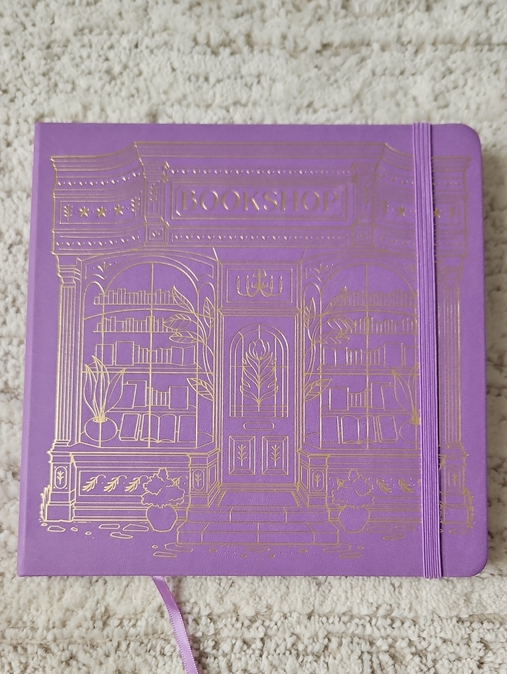 Illumicrate Book Tracker Journal